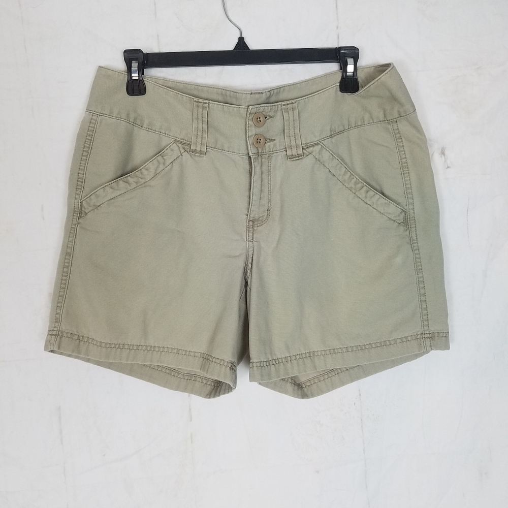 The North Face Tan Chino shorts
